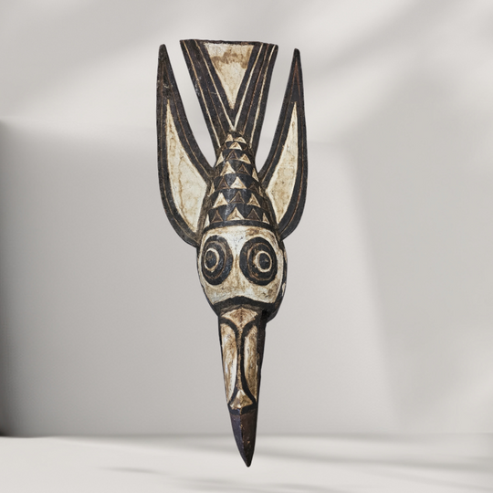 The Bobo bird statue